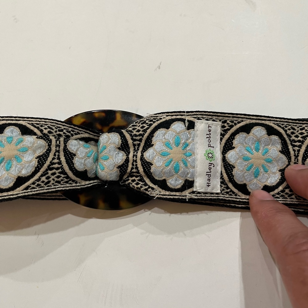 Hadley Pollet Pink & Blue‎ Reversible Fabric Belt with Tortoise Buckle Sz. M - Picture 6 of 7